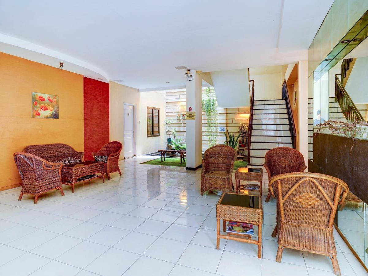 Oyo Flagship 90425 22 Hotel