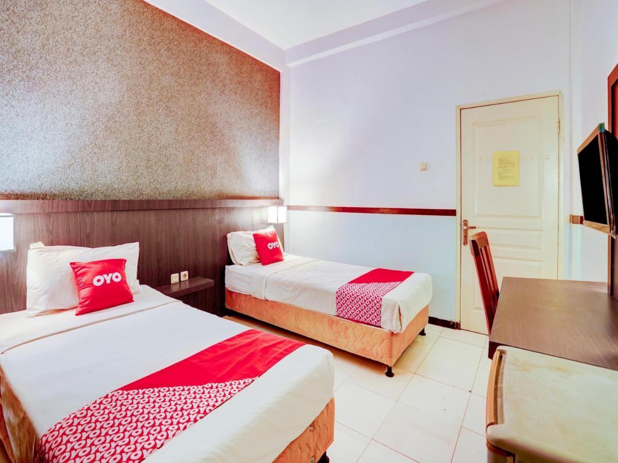 Oyo Flagship 90425 22 Hotel